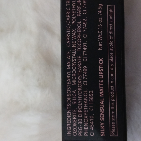 Cosmetics - Picture 2 of 2